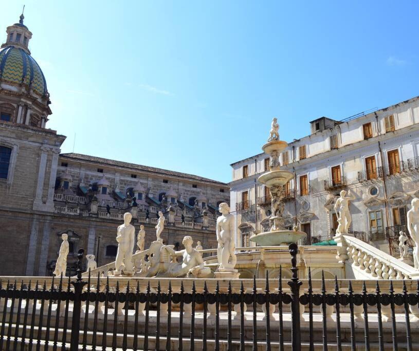 Casetta Poli- Appartamento Con Terrazza - Centro Storico パレルモ エクステリア 写真